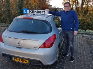 Jasper van Rouwendal geslaagd voor zijn Autorijbewijs bij Autorijschool Klinkert Zeist