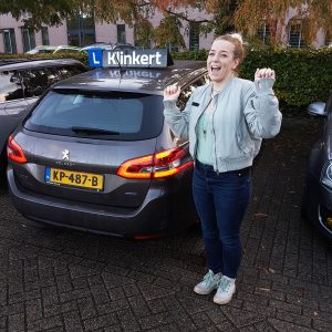 Gemma Geuke geslaagd voor haar autorijbewijs bij Autorijschool Klinkert Zeist