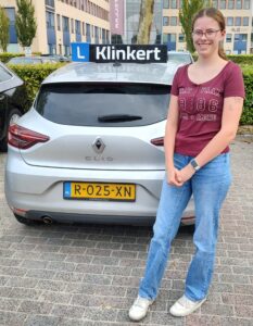 Lisa Imming is in 1 keer geslaagd voor haar autorijbewijs bij Autorijschool Klinkert Zeist !!!!